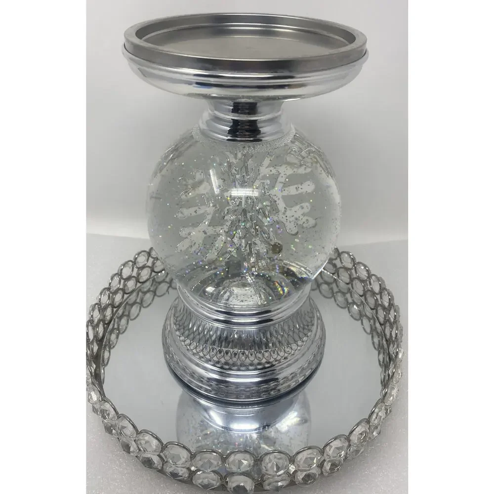 Bath & Body Works Musical Spinning Snowflake Water globe 3-wick Candle Holder - Picture 5 of 6